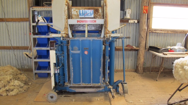 Wool Press Lyco Hydraulic  240 Volt